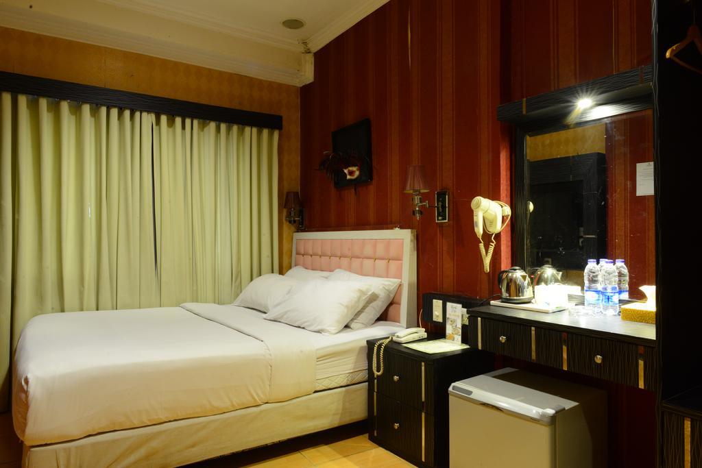 Hotel Rovi Boutique Jakarta Exterior photo
