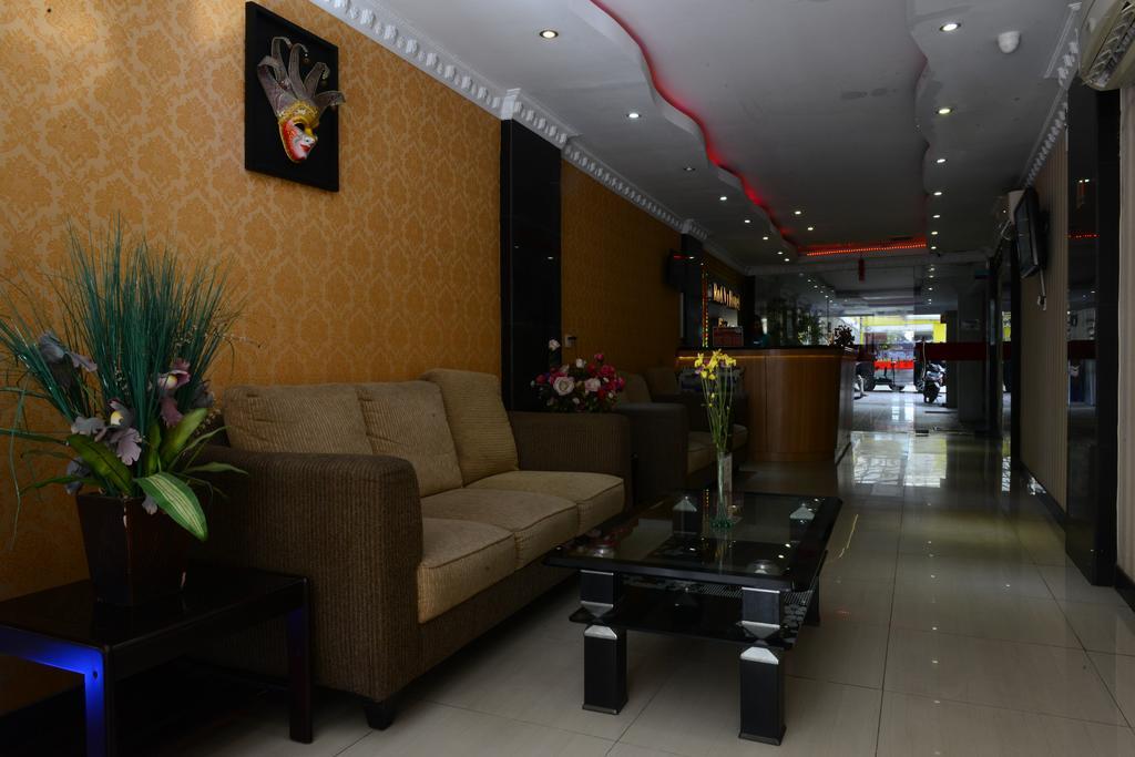 Hotel Rovi Boutique Jakarta Exterior photo
